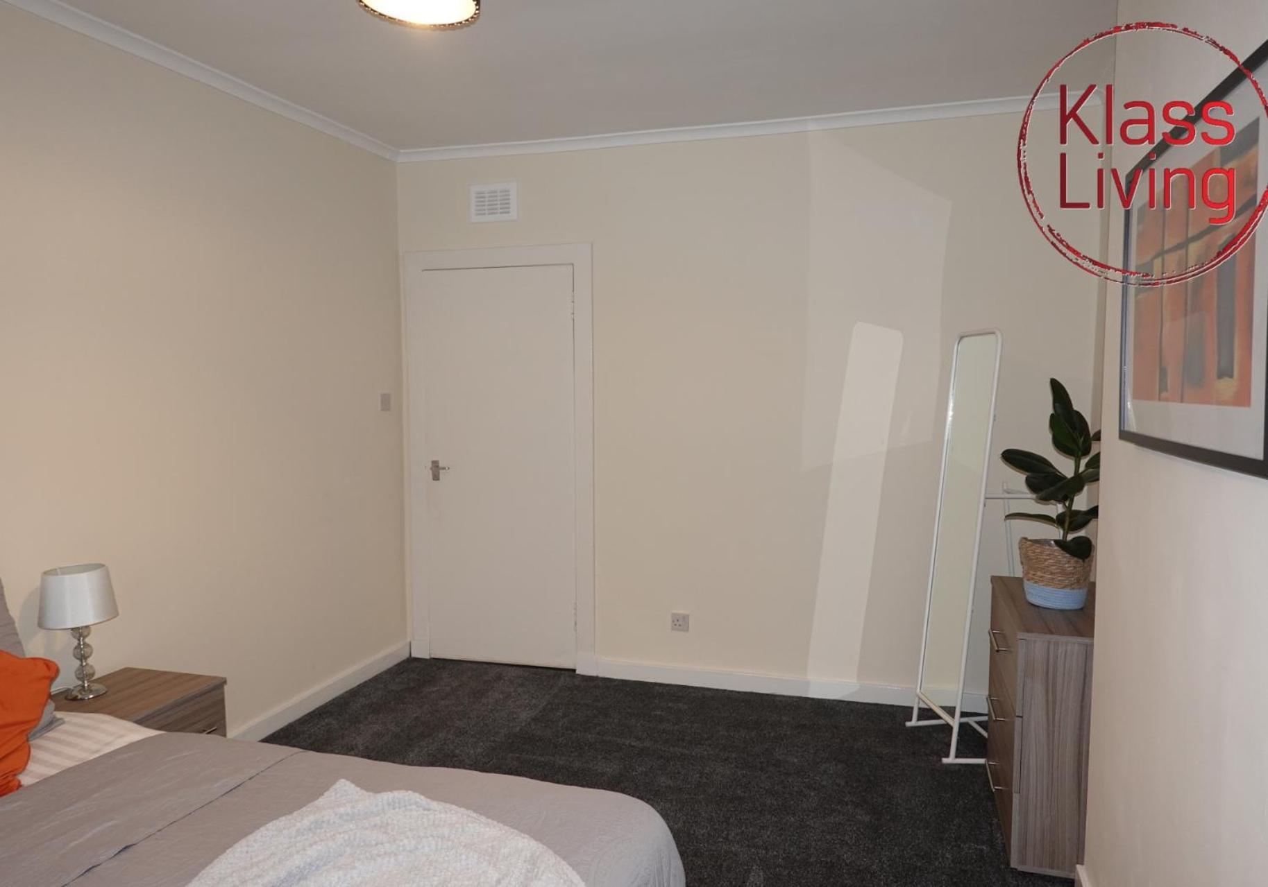Welsh Drive Apartment By Klass Living Blantyre High Blantyre Екстериор снимка